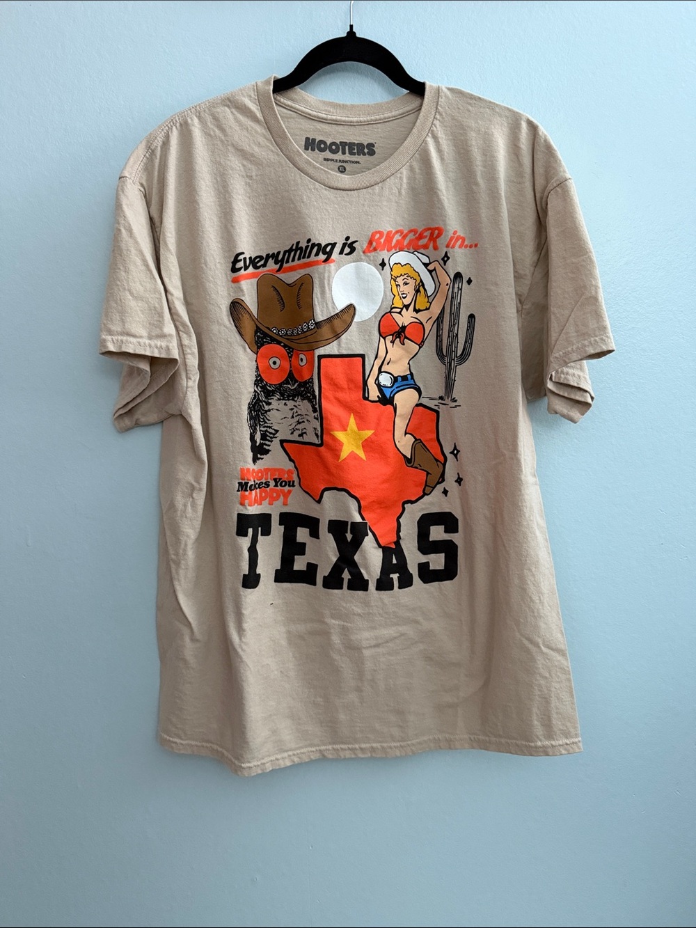 Hooters Texas T-Shirt